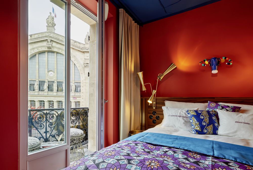 25-hours-hotel-bedroom