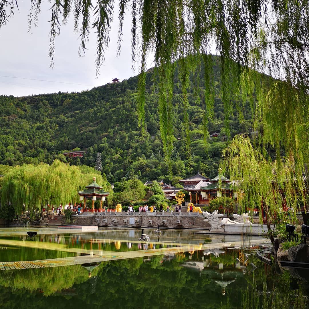 Huaqing Pool