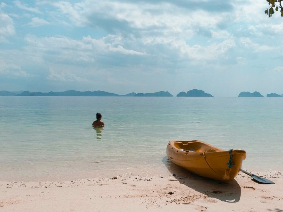 Kayak on Papaya Beach, Palawan