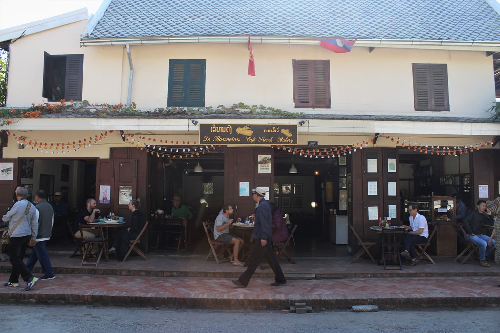 Exterior of Le Banneton bakery