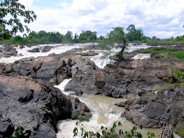 Li Phi Waterfalls