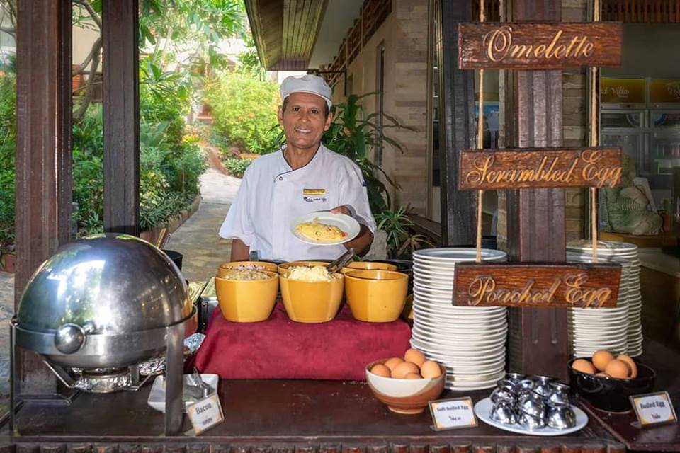 Omelette bar at Samed Villa Resort, Koh Samet