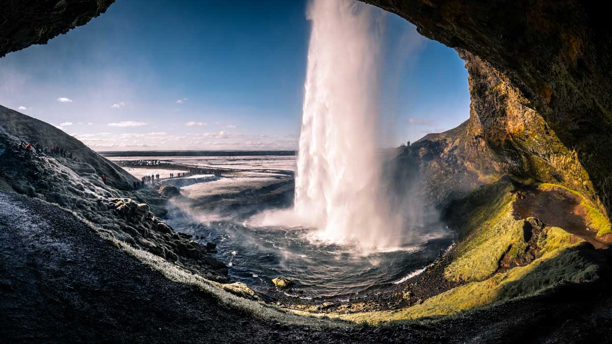 Seljalandsfoss Waterfall