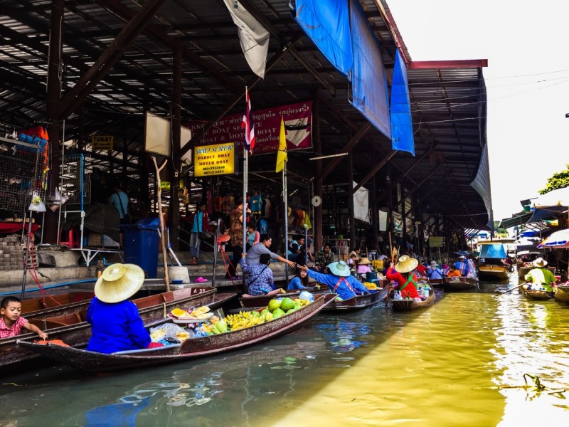 Taling Chan Floating Market