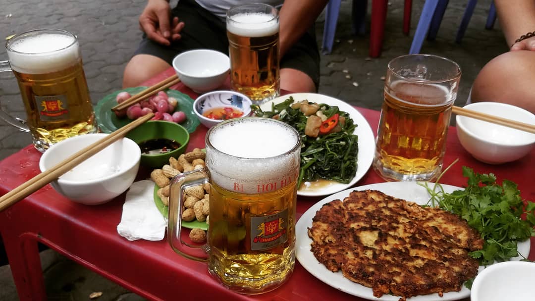 Bia hoi and street food in Vietnam
