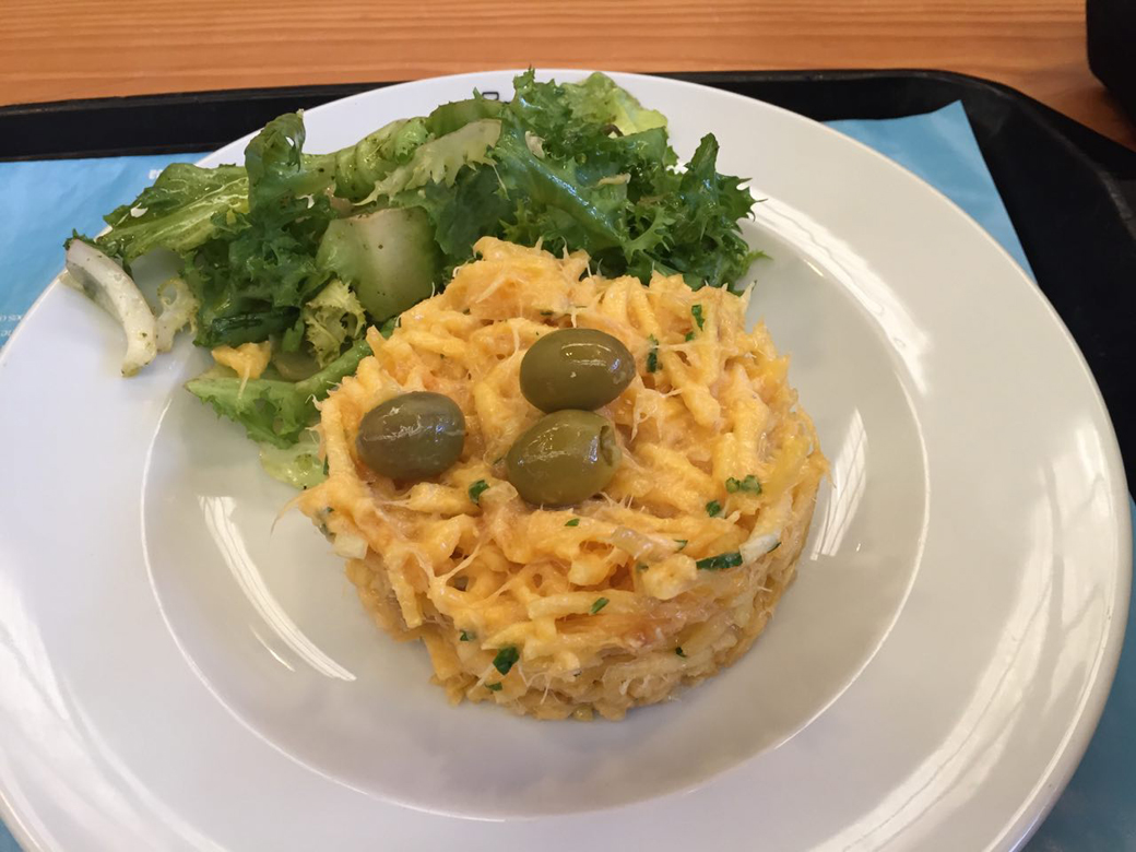 Bacalhau à Brás, Portugal's national dish