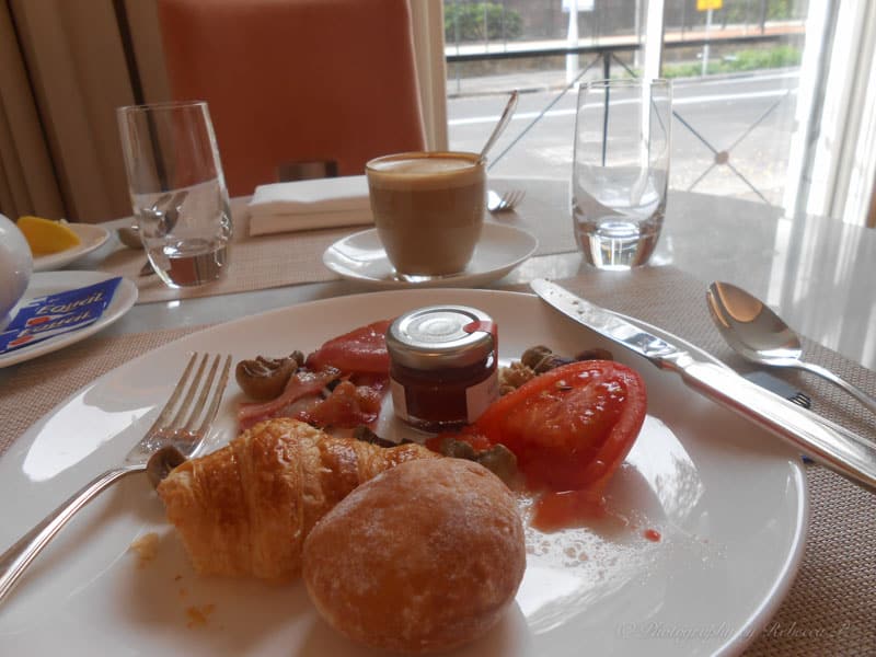 breakfast-at-langham