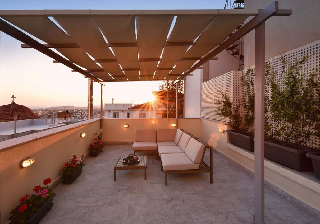 Outdoor area at Villa Olivia, Athens in Greece