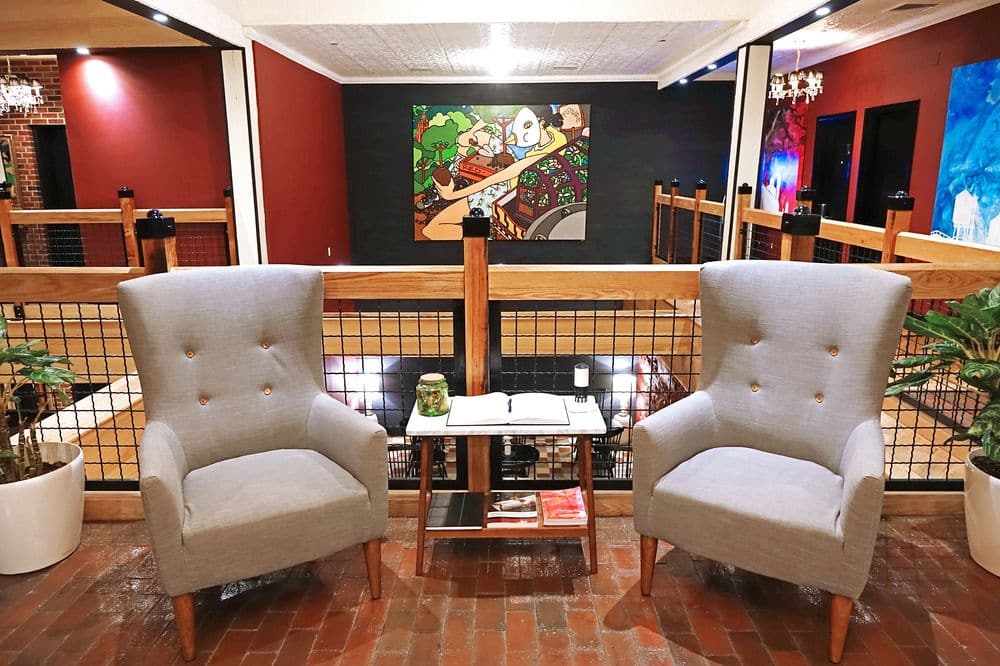 henry-norman-hotel-interior