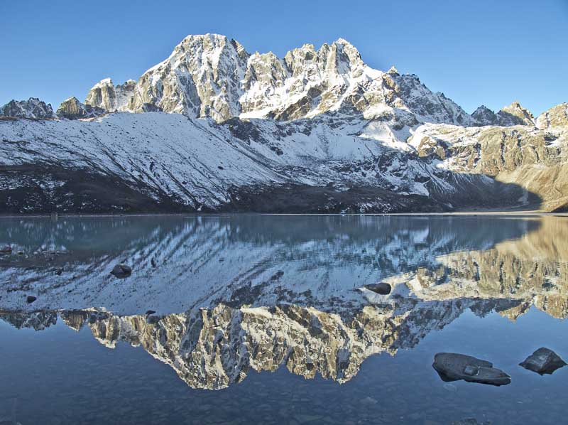 himalayas-nepal-mountain-view