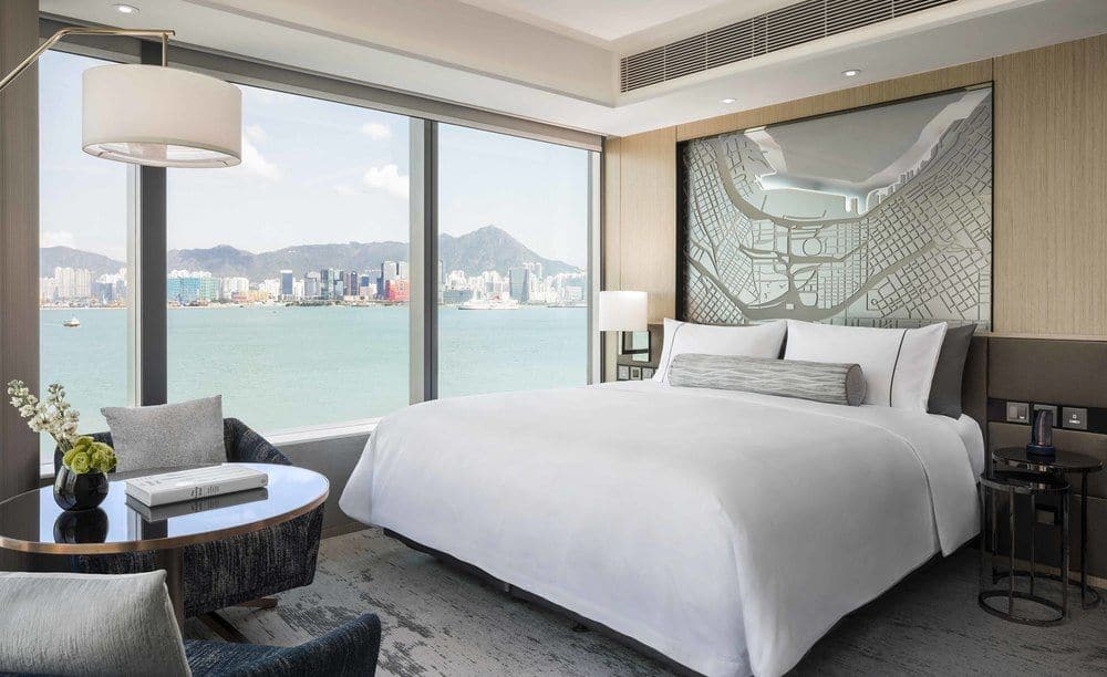hotel-VIC-outdoor-guestroom
