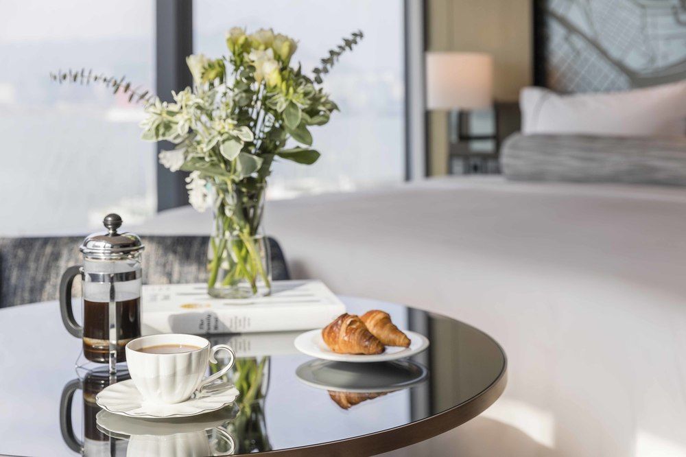 hotel-VIC-outdoor-interior