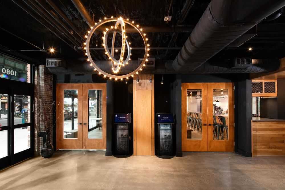 hotel-rl-brooklyn-entrance