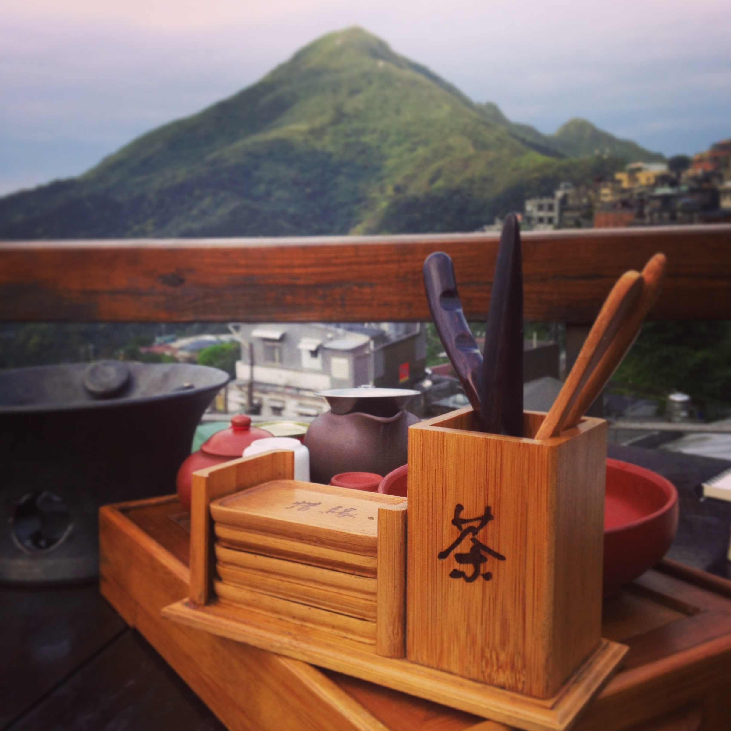 jiufen-shuku-teahouse-view