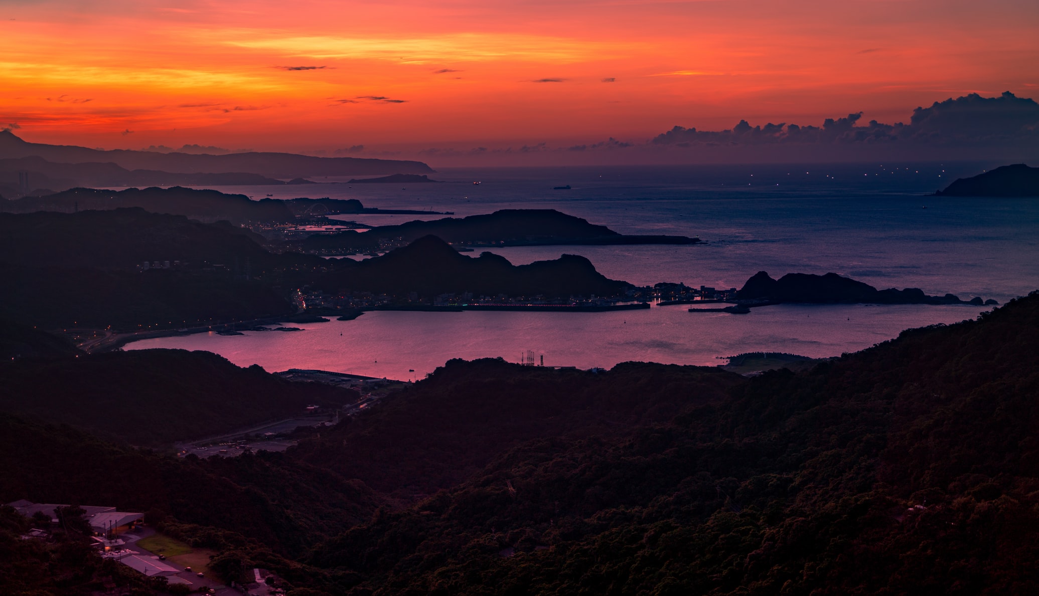 jiufen-sunset