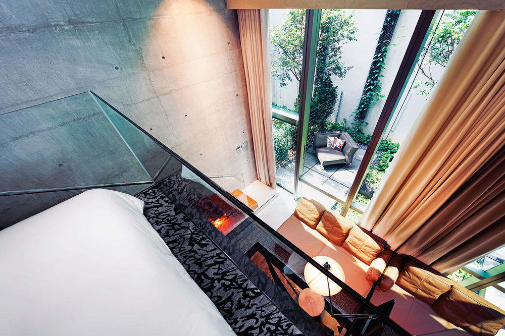 m-social-singapore-bed-terrace