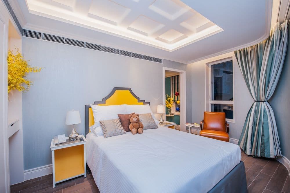 madera-hollywood-bedroom