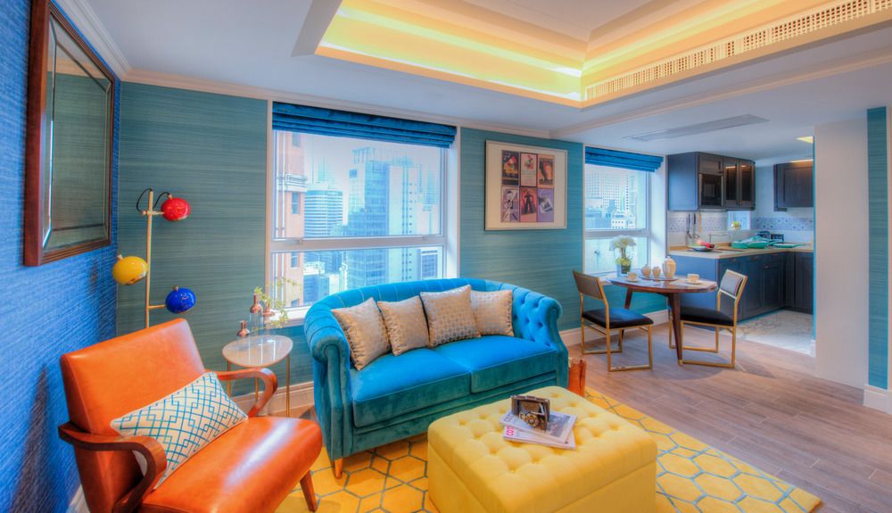 madera-hollywood-living-toom