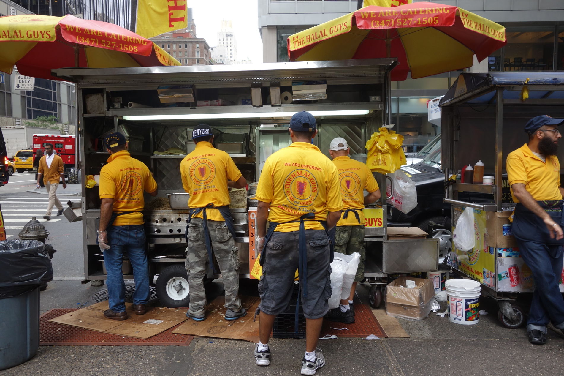 Food cart in New York