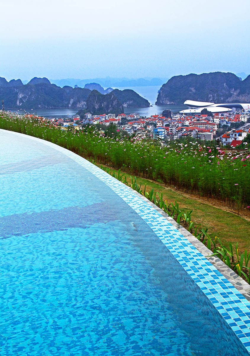 pool-view-FLC-Resort-Halong