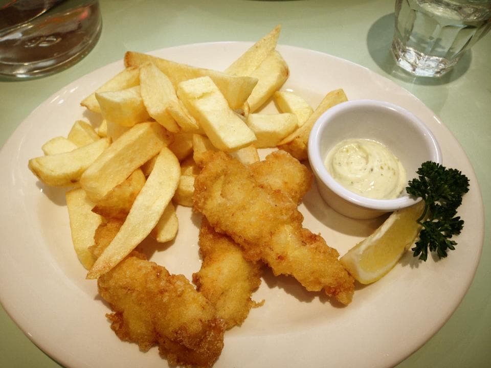 Poppie's fish & chips in London