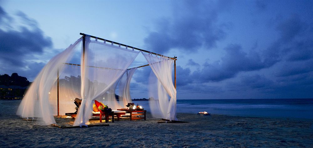 Banyan Tree Bintan beach romantic