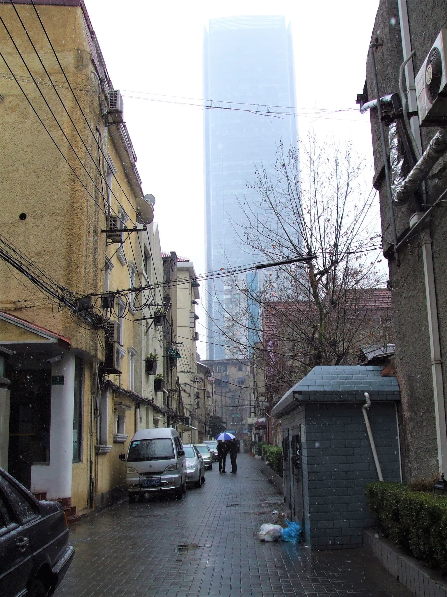 shanghai-street-first-snow