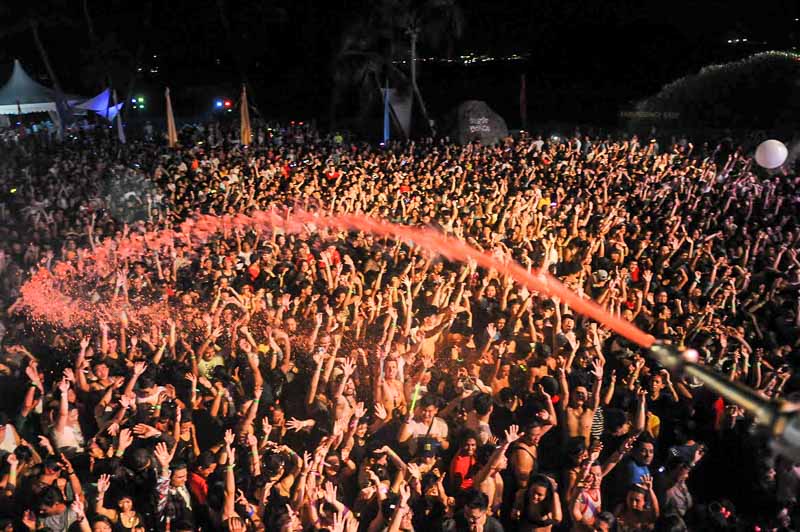 Siloso Beach Party at New Years