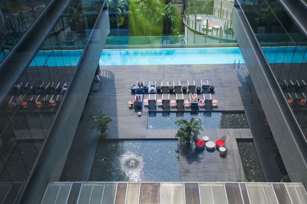 studio-m-hotel-pool