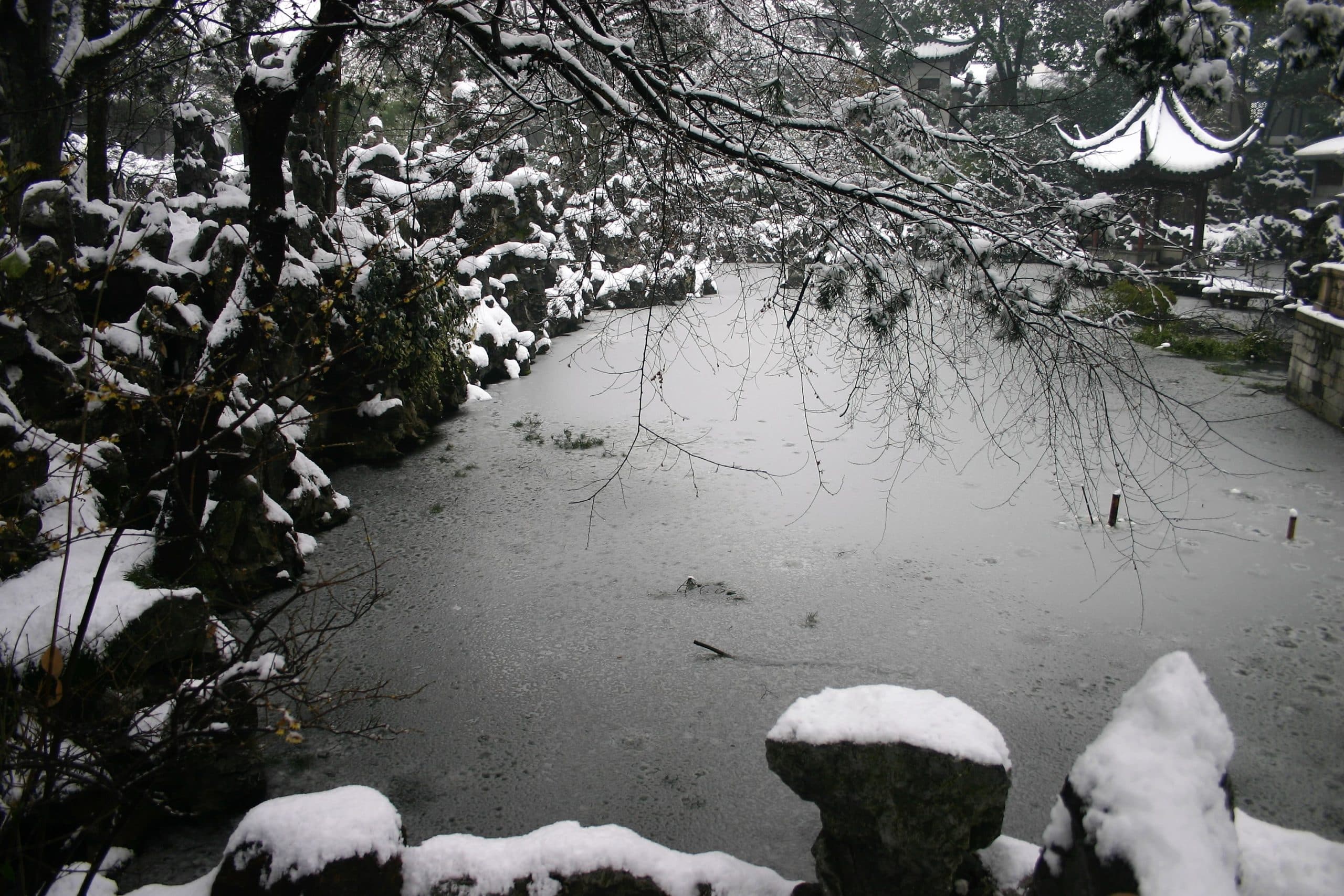 suzhou-garden-pool