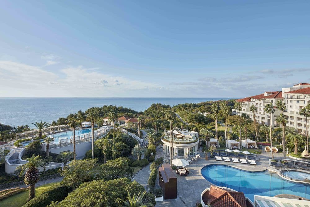 Outdoor pools at The Shilla Jeju