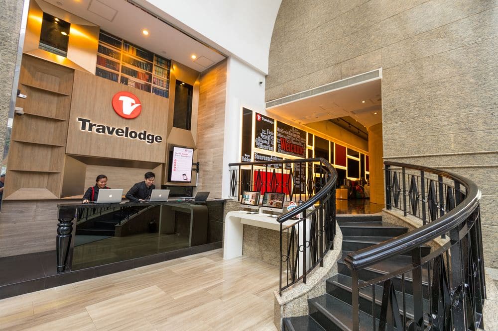 travelodge-central-reception