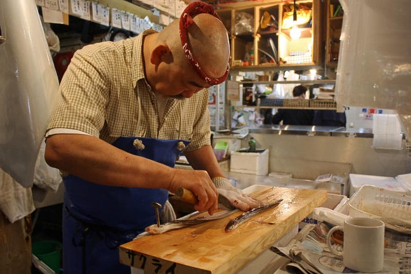 tsukiji-eel-knife