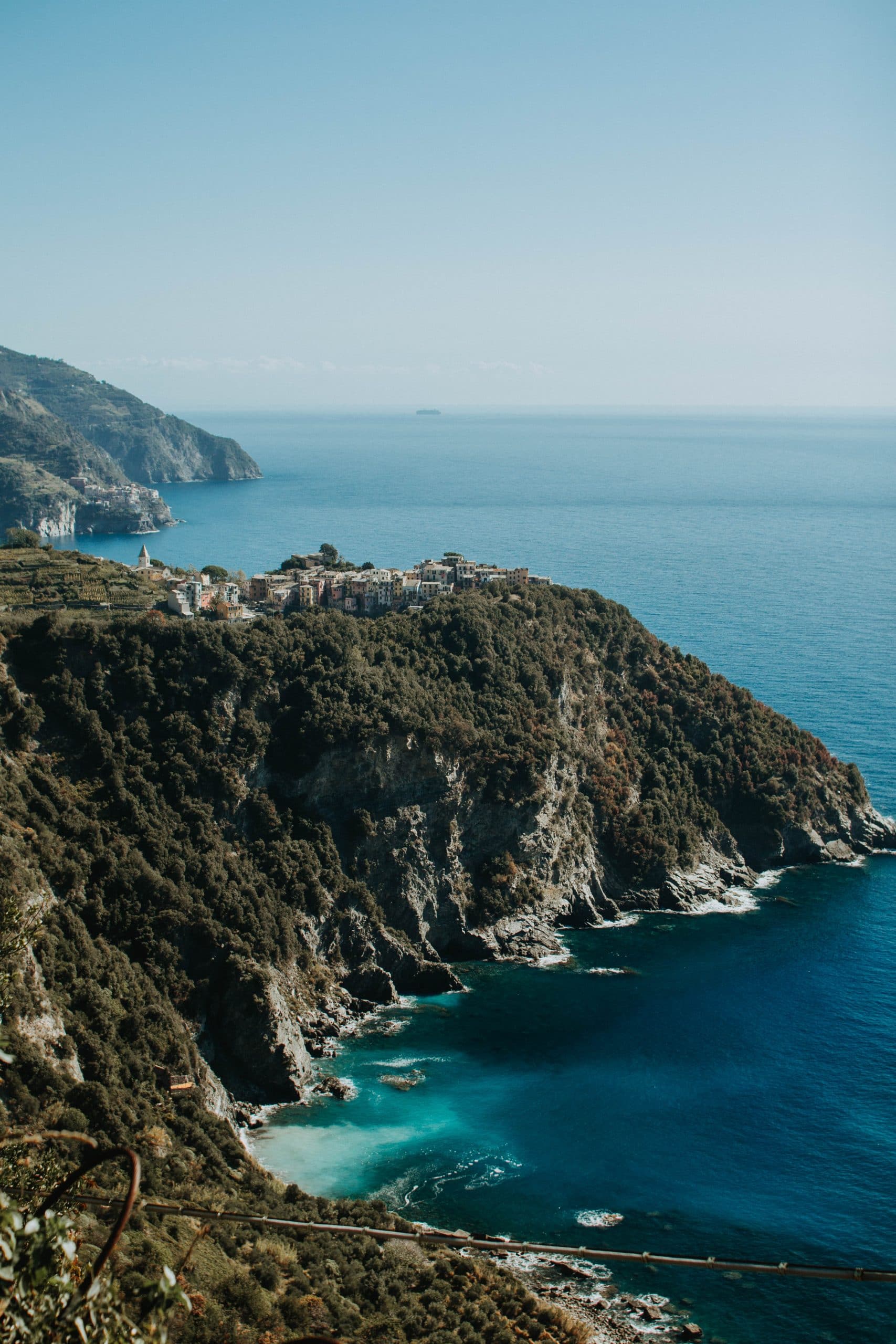 A bar at halfway point between Vernazza and Corniglia