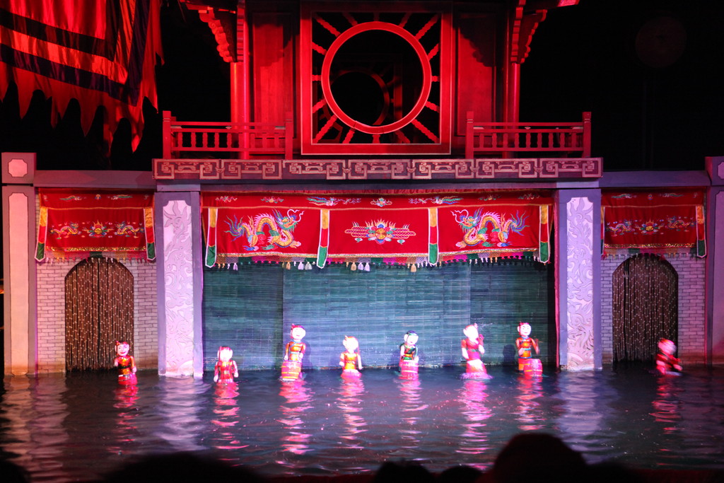 water puppet show at thang long water puppet theatre hanoi