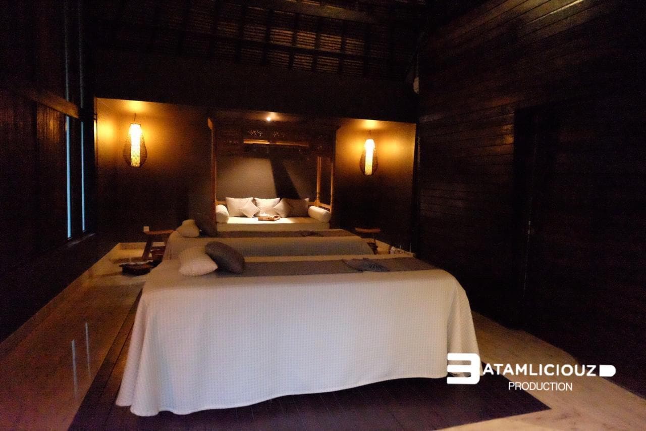 bali-themed spa room at xoleil spa