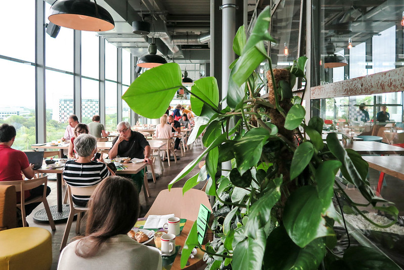 restaurant neni