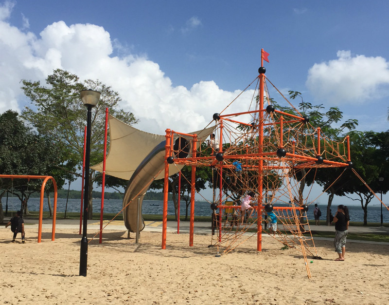 Changi Beach, Family Staycation