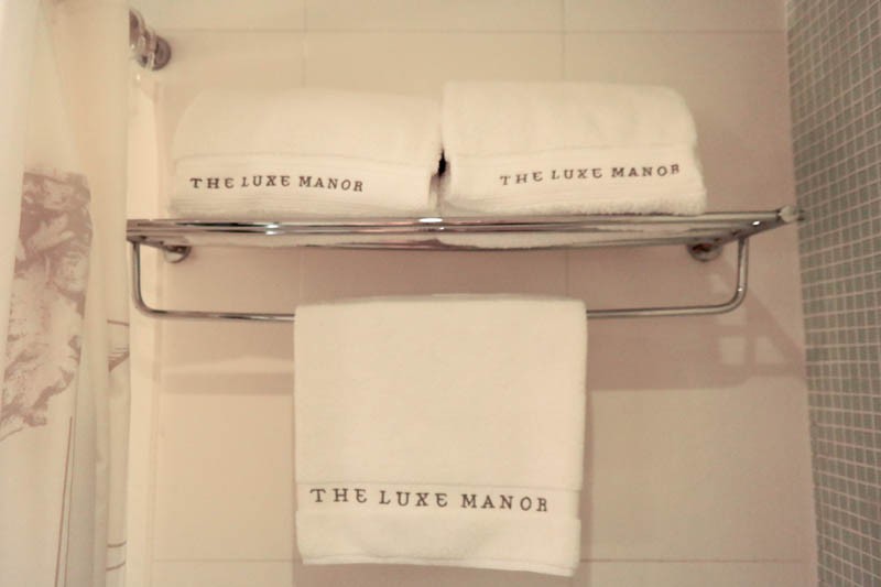 luxe-manor-towels