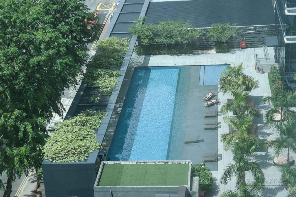 ramada-hotel-pool