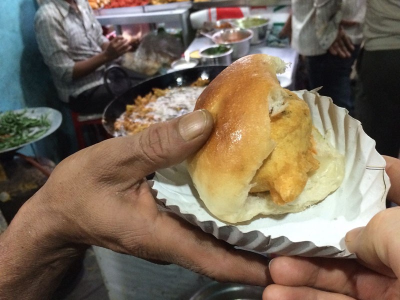 Vada pav