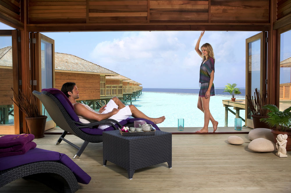vilamendhoo-island-resort-maldives